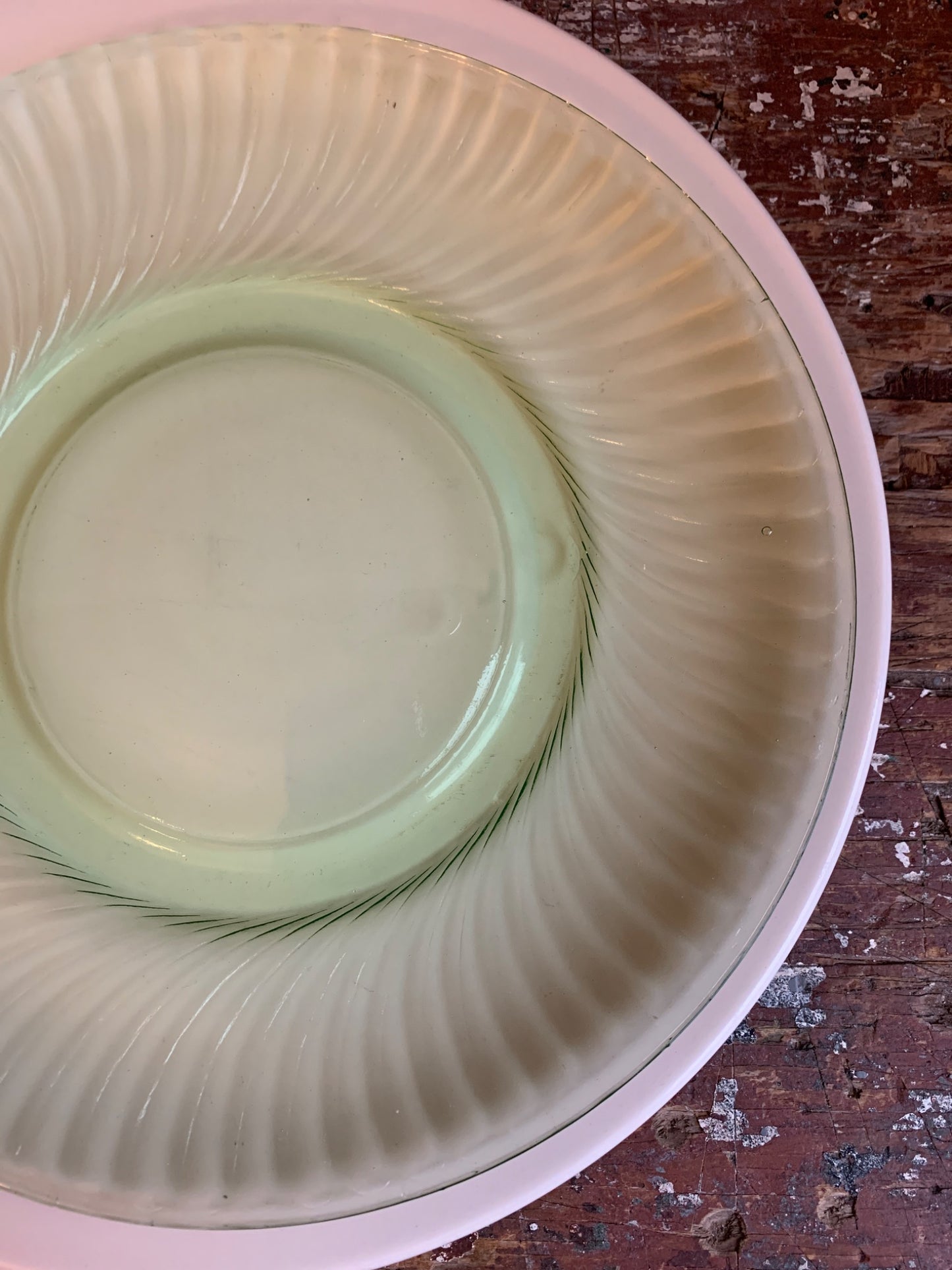 Green Depression Glass Plate (7 3/4") - 1