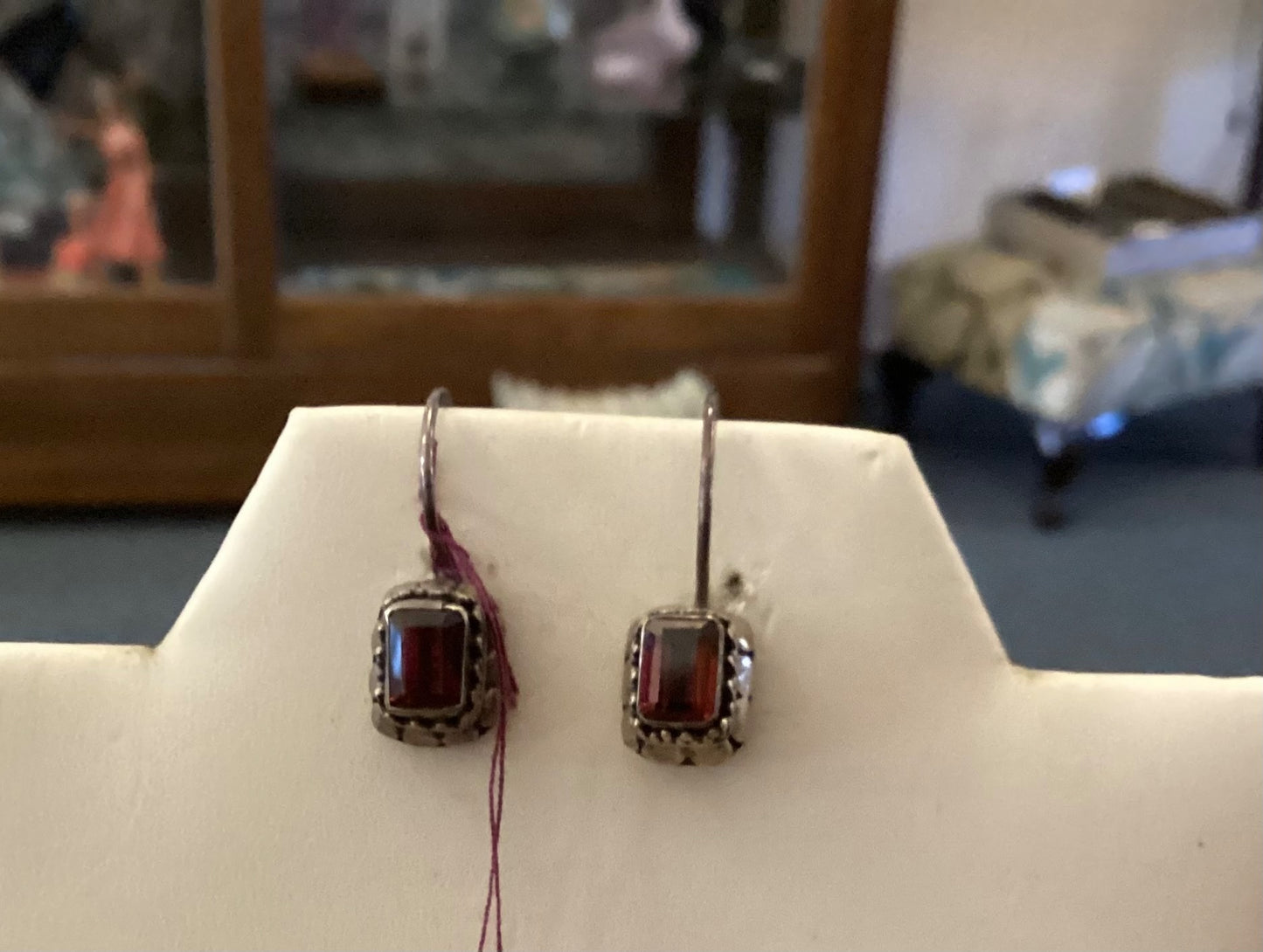 Victorian sq cut sterling ears - 1
